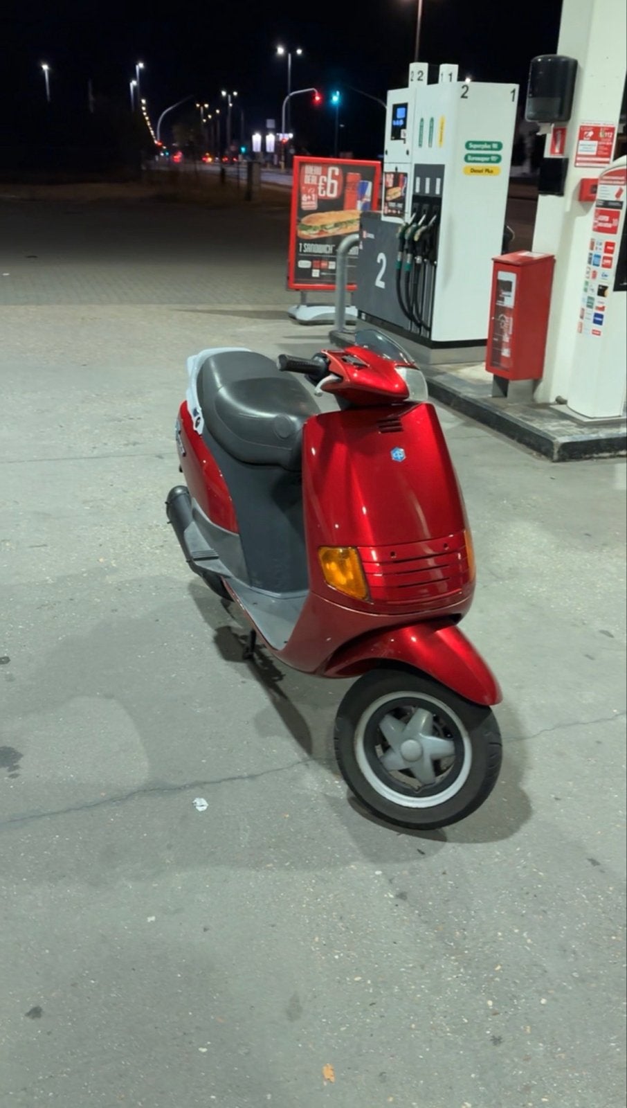 Piaggio skr 172, Fietsen en Brommers, Ophalen, Tweetakt, Overige modellen, Maximaal 45 km/u