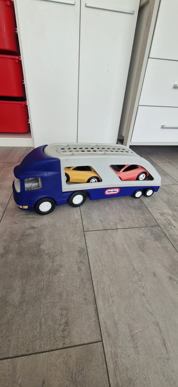 Little Tikes Autotransporter met 2 auto's, Ophalen, Zo goed als nieuw