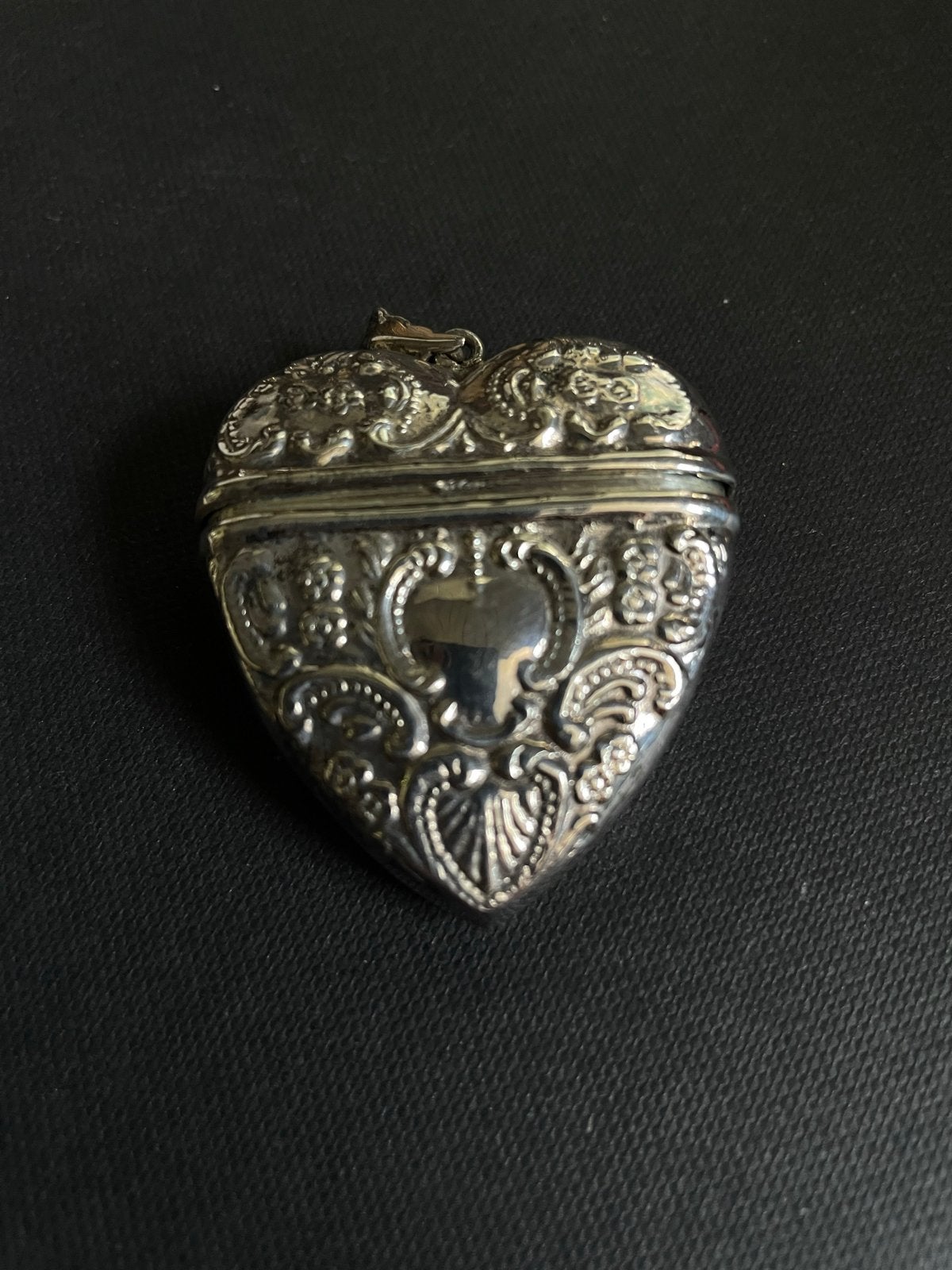 Zilveren Harthanger met Opbergruimte - Antieke Stijl, Antiek en Kunst, Ophalen of Verzenden, Zilver