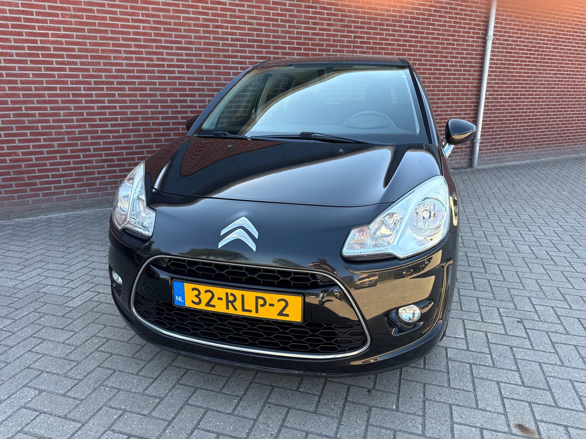 Citroen C3 1.4 VTi Selection / Nap / Airco / Cruise / Multim, Auto's, Voorwielaandrijving, Euro 5, Emergency brake assist, Zwart