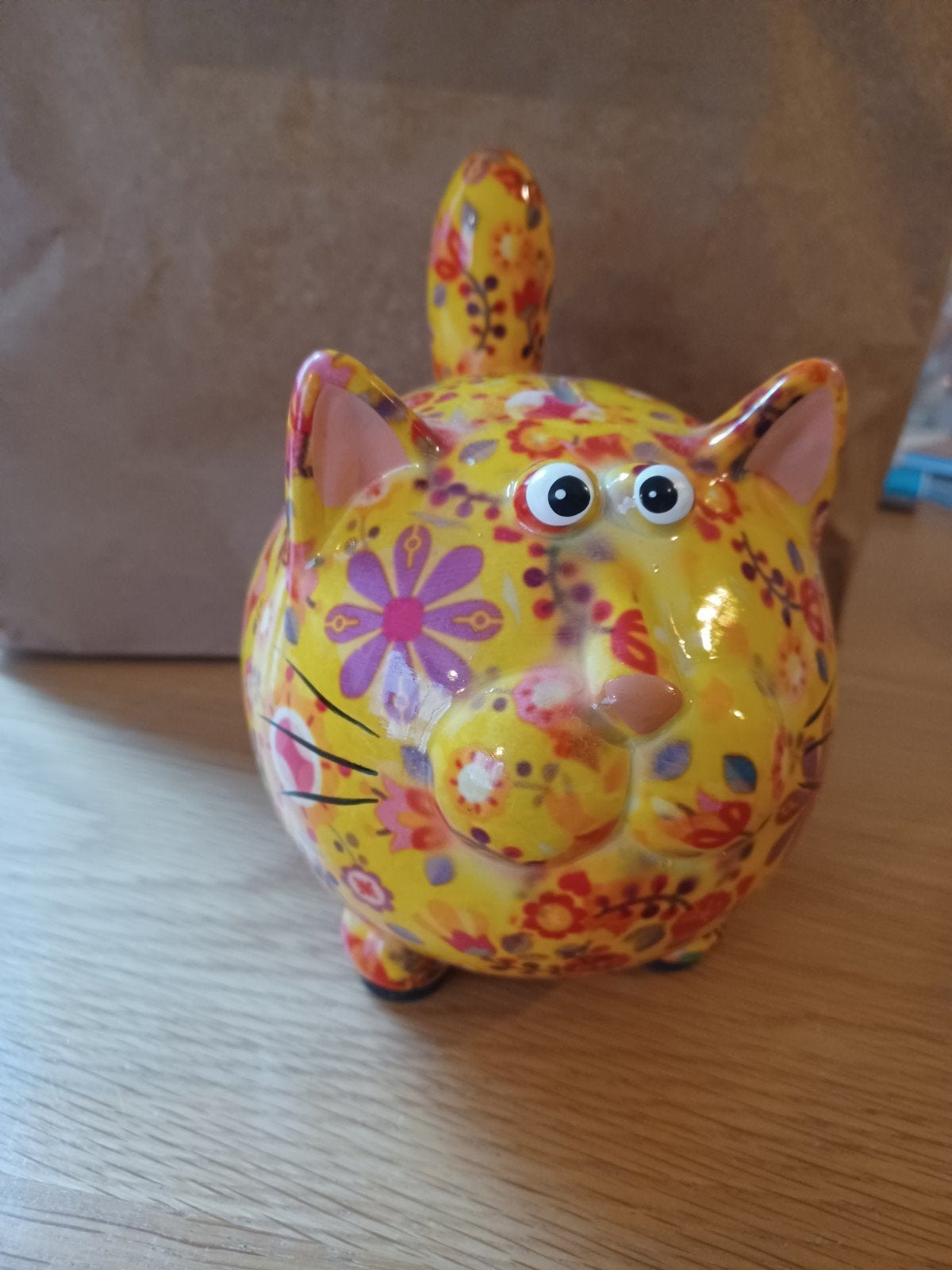 Kleurrijke katten spaarpot, Verzamelen, Ophalen, Zo goed als nieuw, Steen, Aardewerk of Keramiek, Dier
