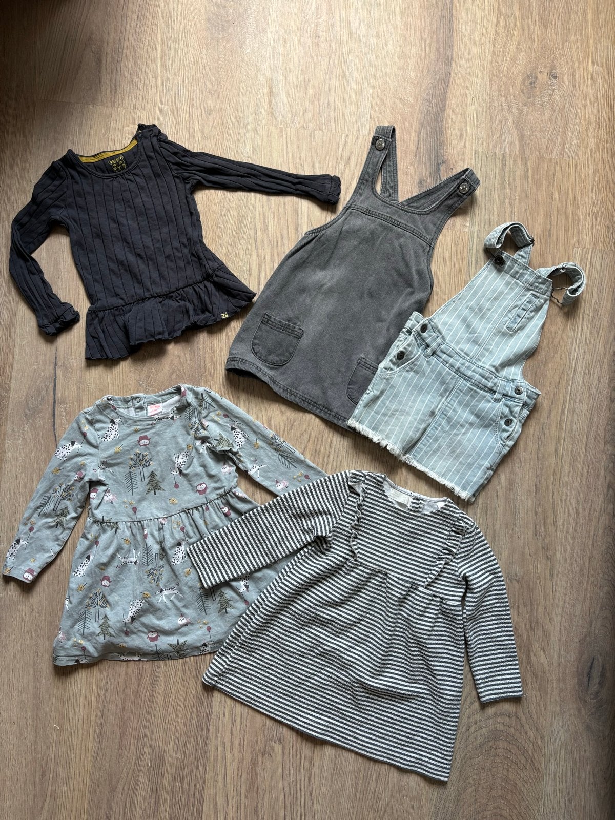 Kledingpakket meisje maat 98: Z8, HEMA, Zara, Ophalen of Verzenden, Zo goed als nieuw, Meisje, Setje