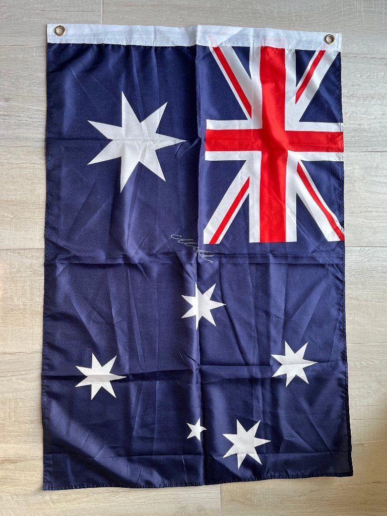 Mark Webber Australische vlag met handtekening - F1, Verzamelen, Ophalen of Verzenden, Zo goed als nieuw, Formule 1