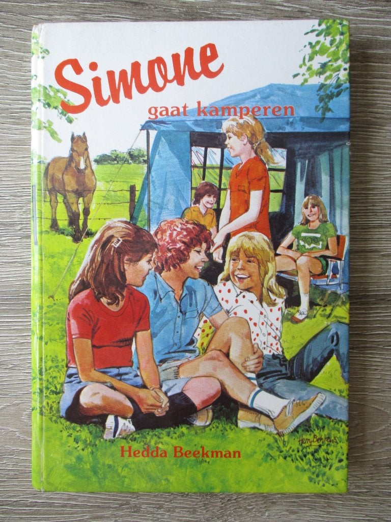 Simone gaat kamperen - Hedda Beekman, Boeken, Ophalen of Verzenden, Gelezen, Fictie algemeen