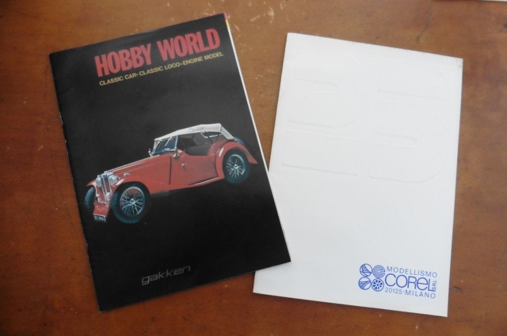 Folders modelbouw, Ophalen of Verzenden, Zo goed als nieuw