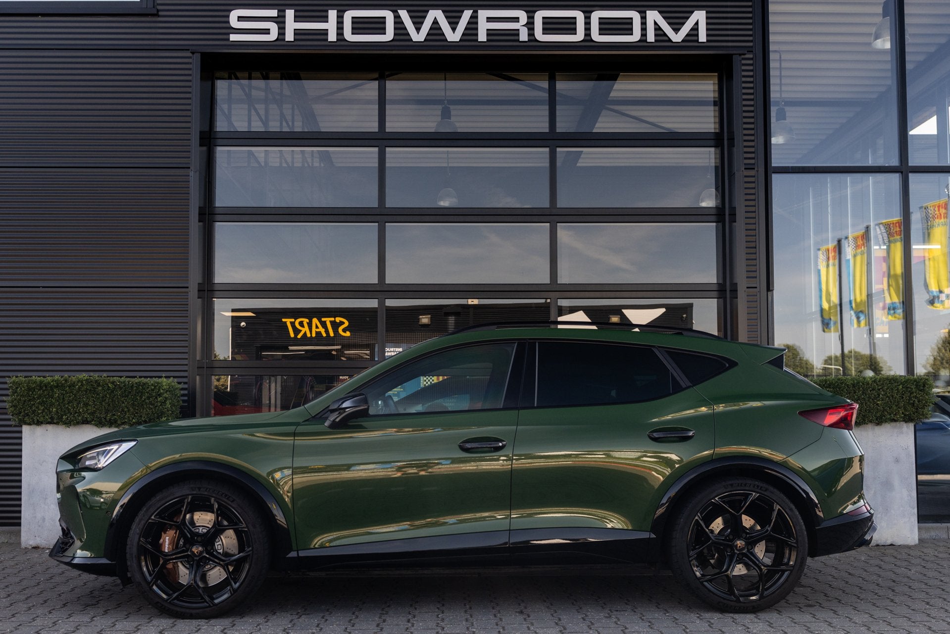 Cupra Formentor 2.0 TSI 4DRIVE, 310 PK, VZ5 Remmen, Green PP, Auto's, Cupra, Automaat, 4 cilinders, Leder en Stof, Zwart