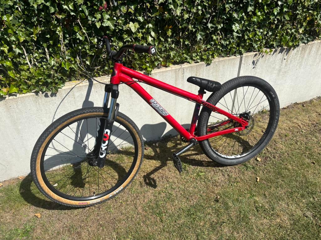 NS Bikes Movement Dirt Jump Fiets, Ophalen, 24 inch of meer, Gebruikt, Aluminium