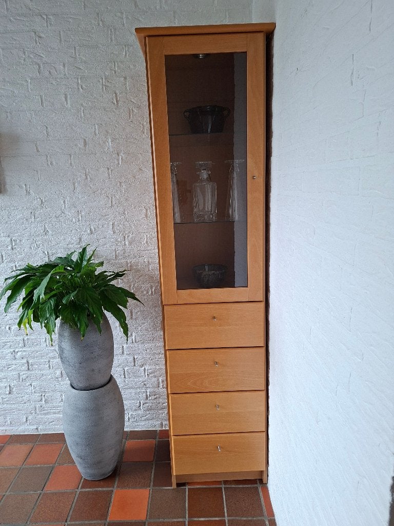 Klein prijsje gevraagd voor Vitrinekast, Ophalen, 50 tot 100 cm, Zo goed als nieuw, 150 tot 200 cm