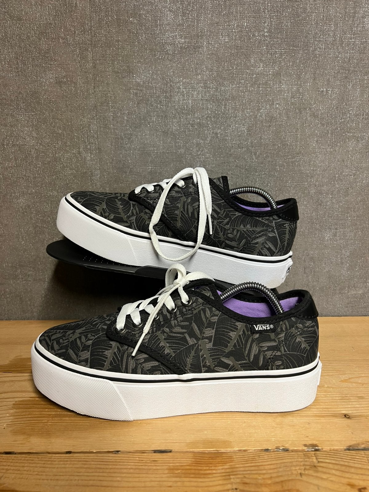 Vans Camden Platform schoenen, Zwart, Ophalen of Verzenden, Sneakers of Gympen, Zo goed als nieuw