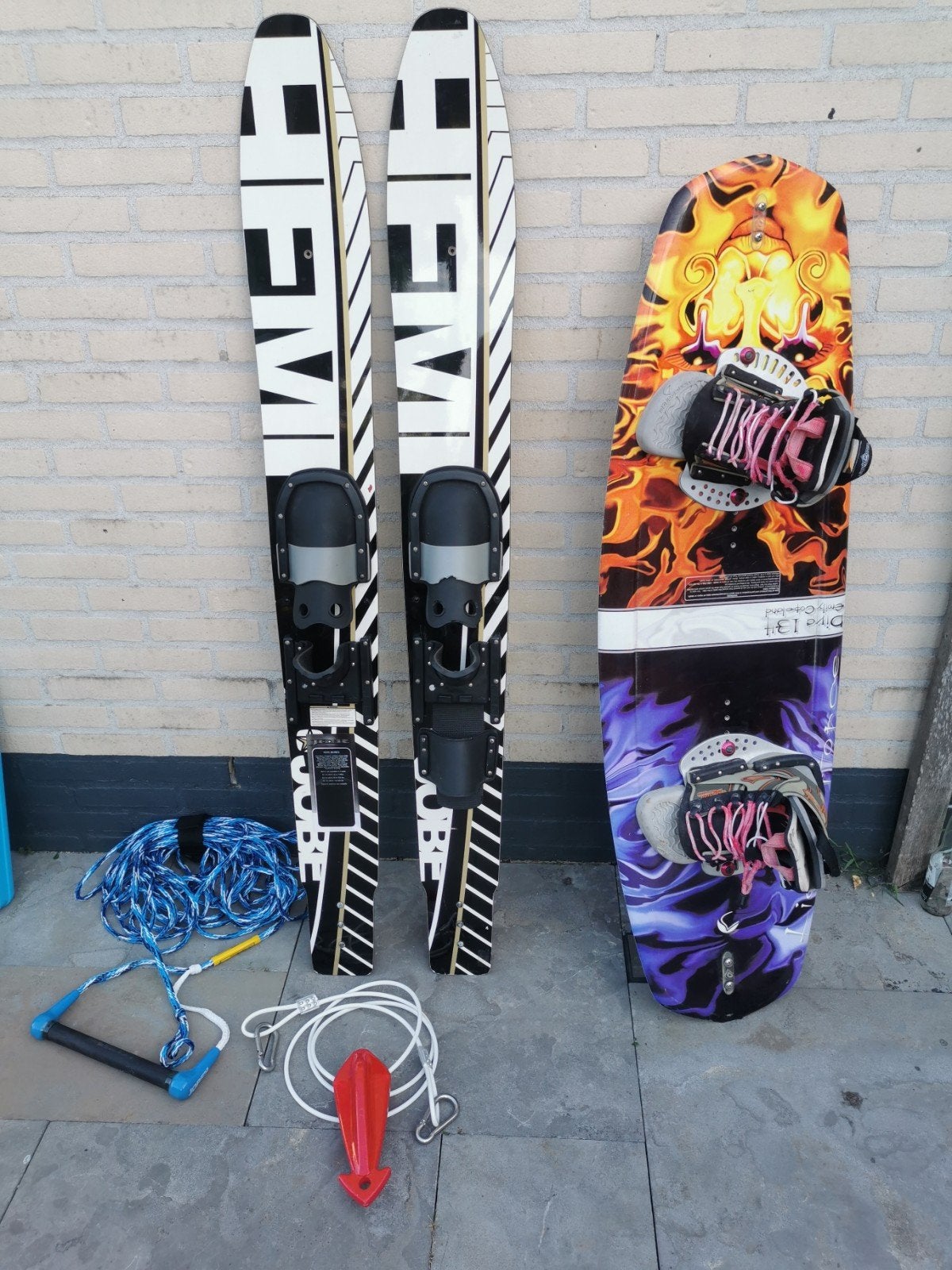 waterskies en wakeboard set, Ophalen, Gebruikt, Waterski's