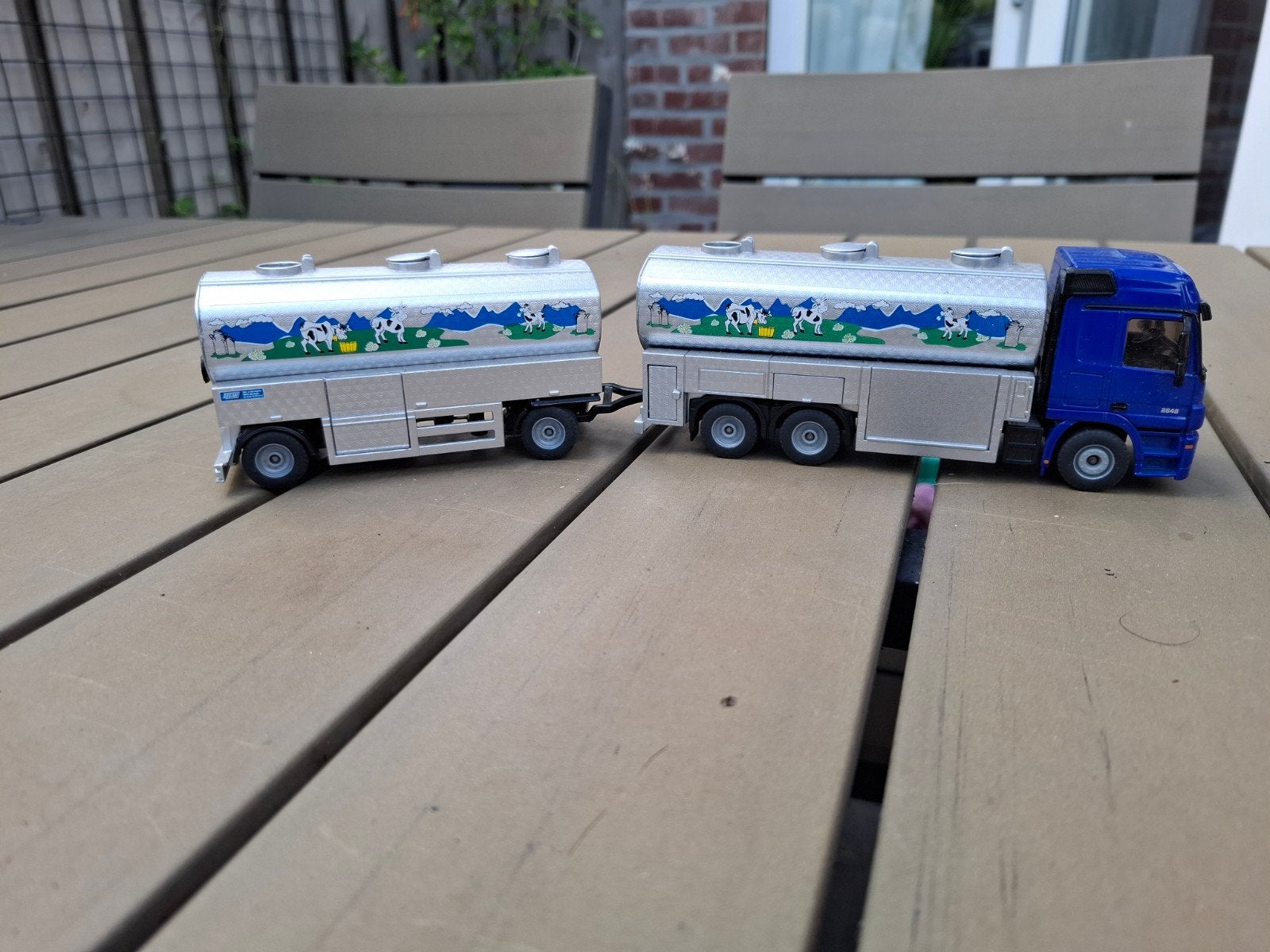 Siku Melkwagen met aanhanger, Ophalen, Gebruikt, 1:50 tot 1:144