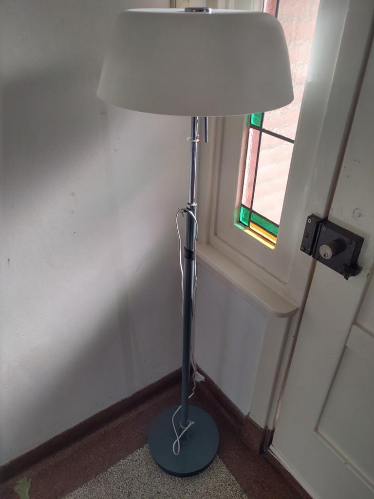 Relco Art Milano design vloerlamp., Ophalen