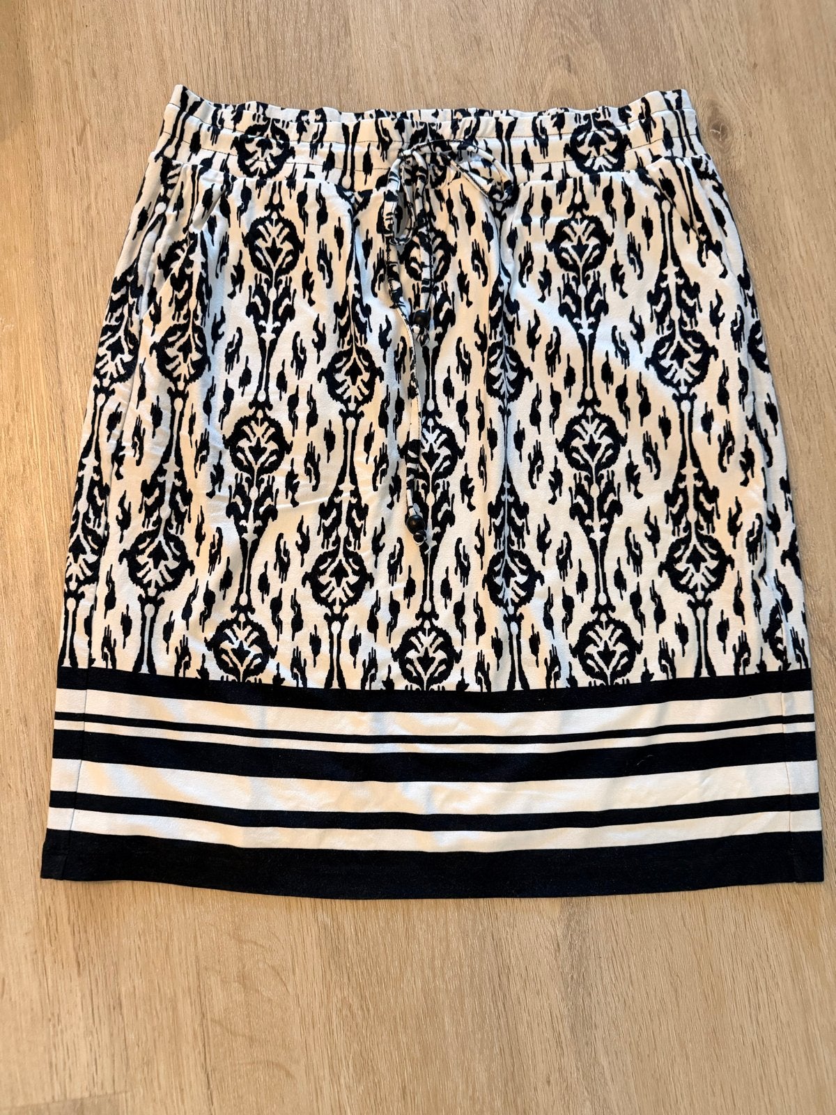 Esqualo Zwart-Witte korte rok, Maat 38/40 (M), Zwart, Nieuw, Ophalen of Verzenden