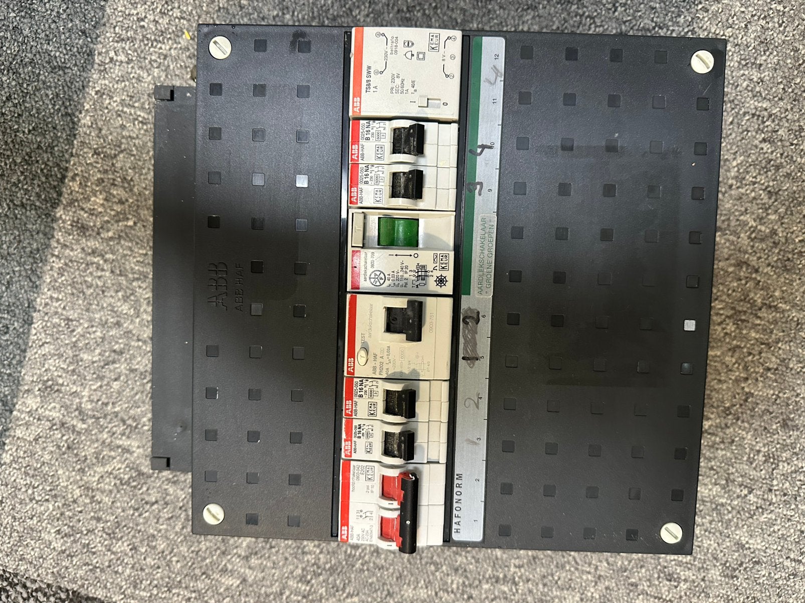 ABB HAF groepenkast in nette gebruikte staat., Doe-het-zelf en Verbouw, Elektra en Kabels, Ophalen of Verzenden, Zo goed als nieuw