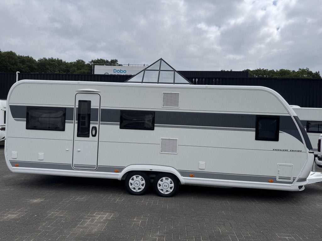Hobby Excellent Edition 650 UMFE 2024 | Oven | Voortent, Caravans en Kamperen, Caravans, Hobby, Bedrijf, Treinzit, Overige typen