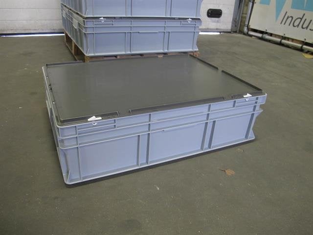 opslagbakken  Engels 9 stuks / h23 x 60 x 80cm, Niet ingevuld, Zo goed als nieuw, Niet ingevuld, Ophalen