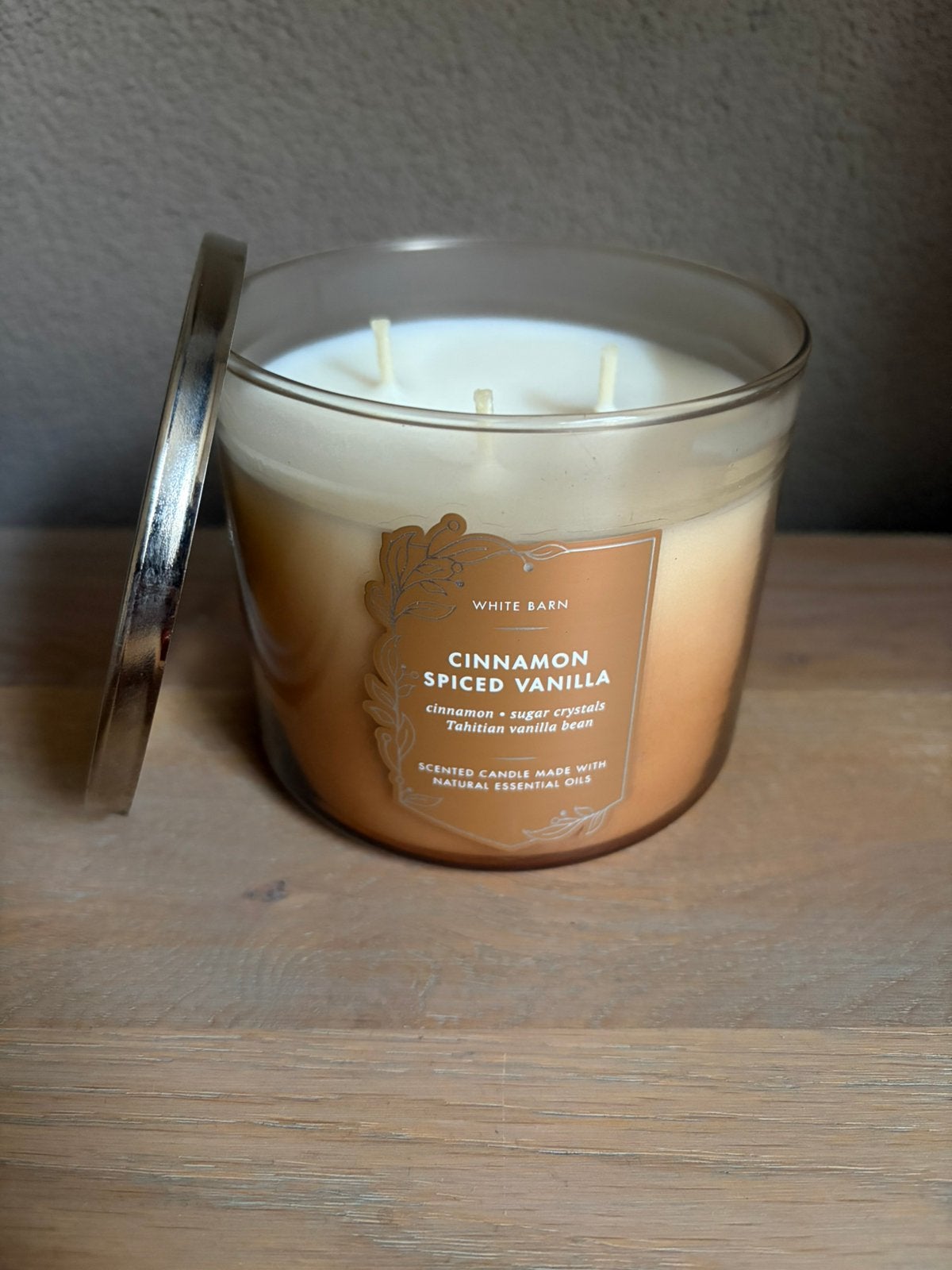 Bath & Body Works Cinnamon Spiced Vanilla kaars, Overige merken, Nieuw, Ophalen of Verzenden, Glas