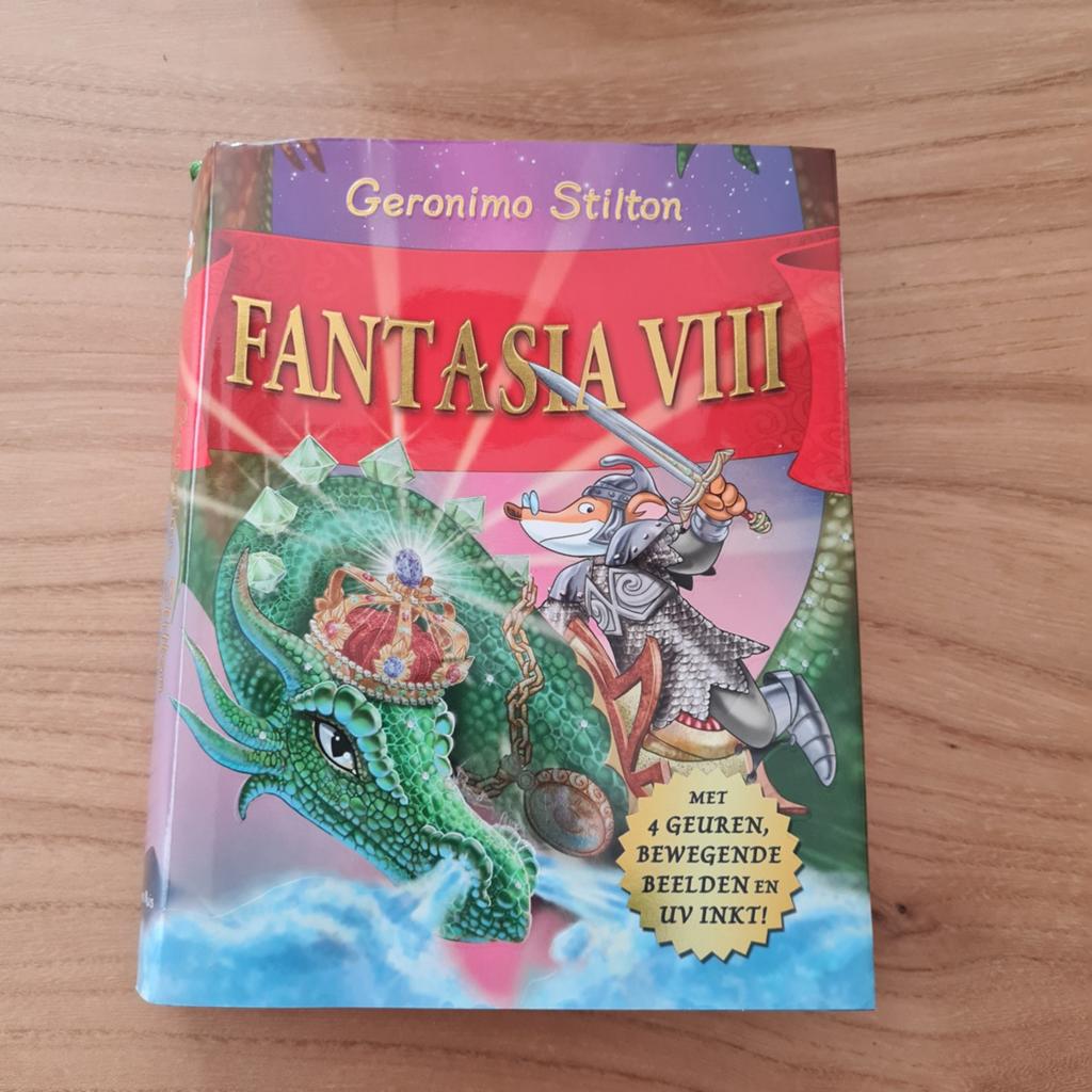 Geronimo Stilton Fantasia VIII - Met 4 geuren!, Ophalen of Verzenden, Zo goed als nieuw