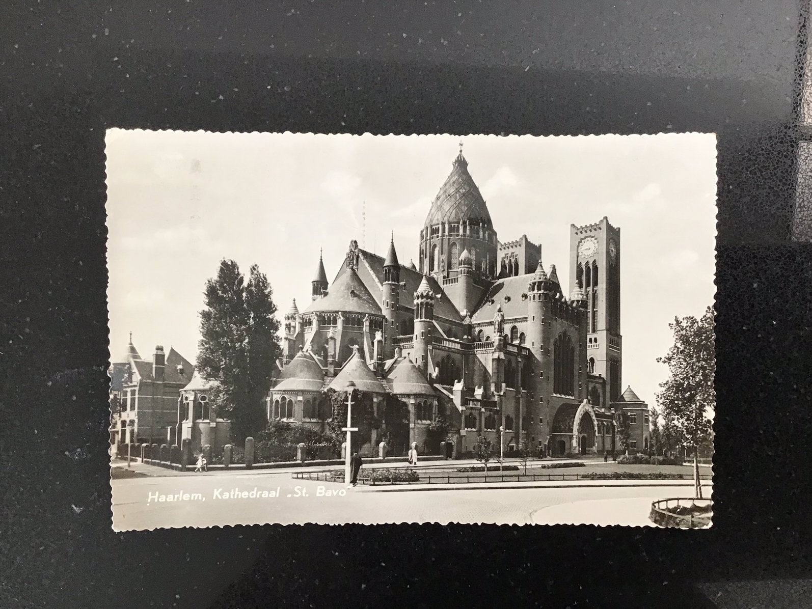 Ansichtkaart van Kathedrale Basiliek Sint Bavo in Haarlem., Verzenden, 1940 tot 1960, Gelopen, Noord-Holland