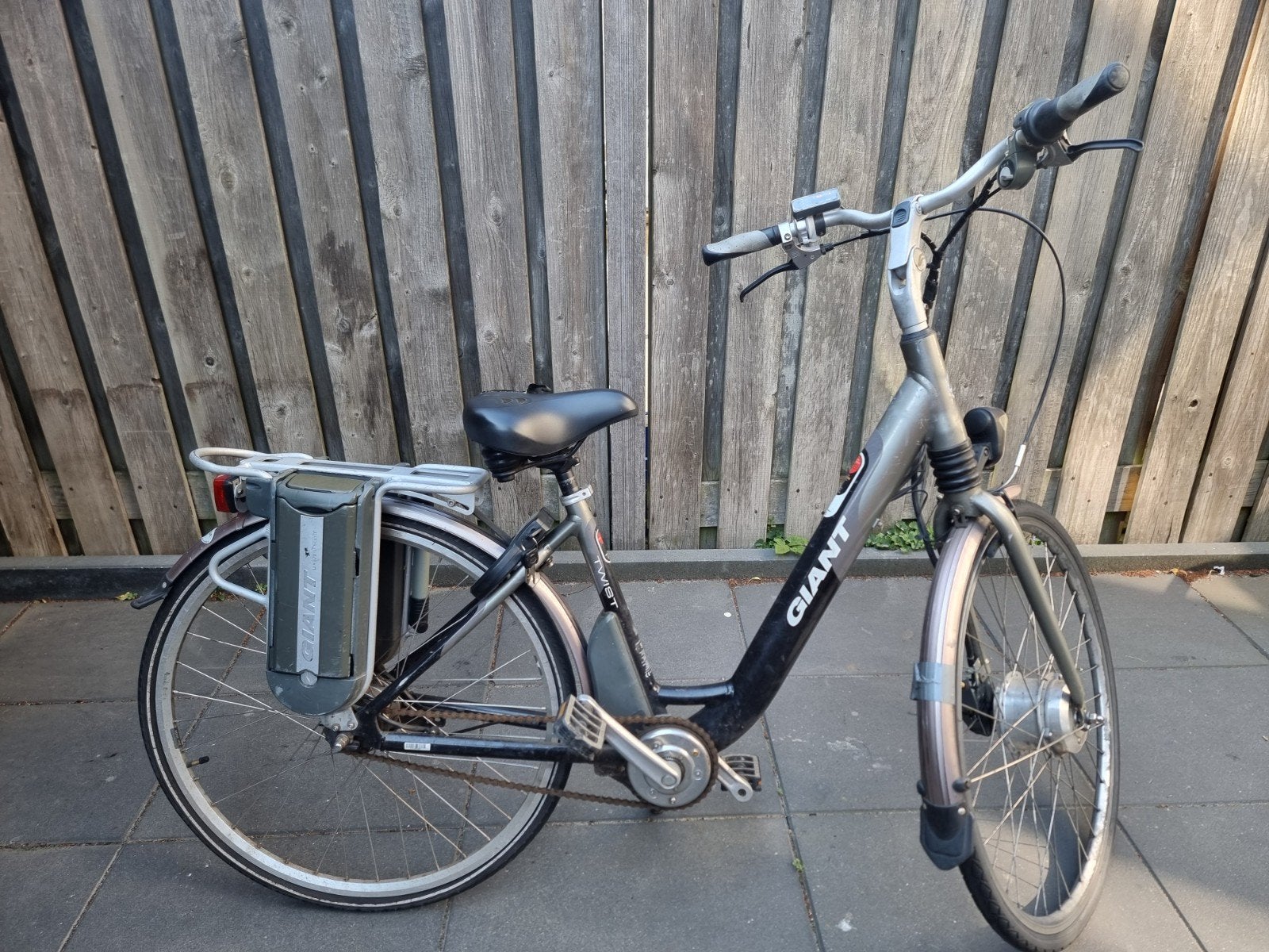 Giant Twist elektrische fiets – rijdt prima, Ophalen, Minder dan 30 km per accu, Gebruikt, Giant