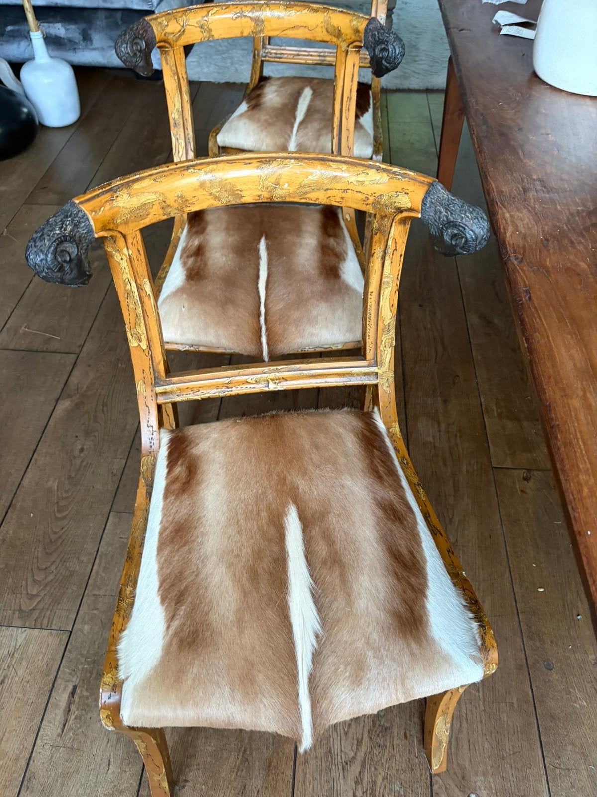 3 mooie eetkamerstoelen (ramshooofd, geitenleer), Ophalen