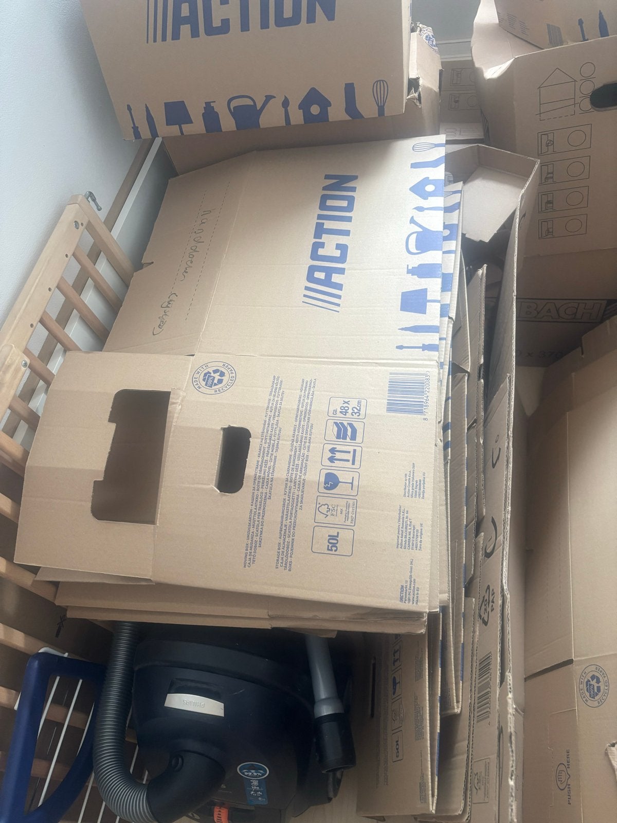 Verhuisdozen: Action, Gamma, Hornbach (diverse condities), Ophalen, 40 tot 60 cm, Opvouwbaar, 50 tot 75 cm