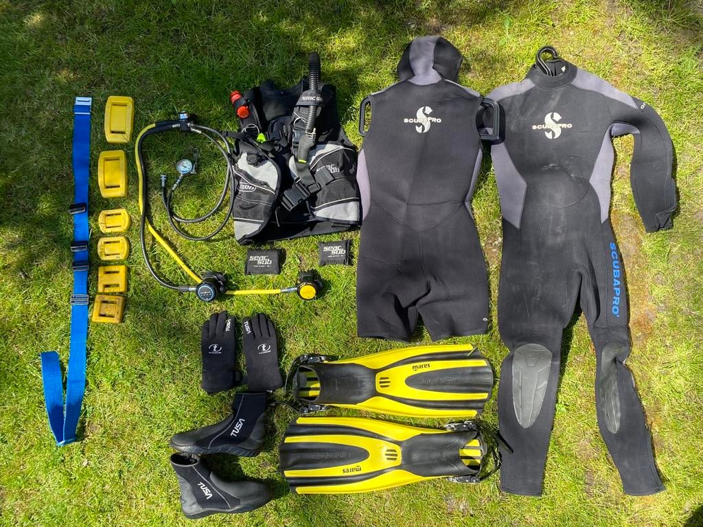 Complete duikset heren maat M, incl. automaat en accessoires, Watersport en Boten, Duiken, Ophalen, Zo goed als nieuw, Duikpak
