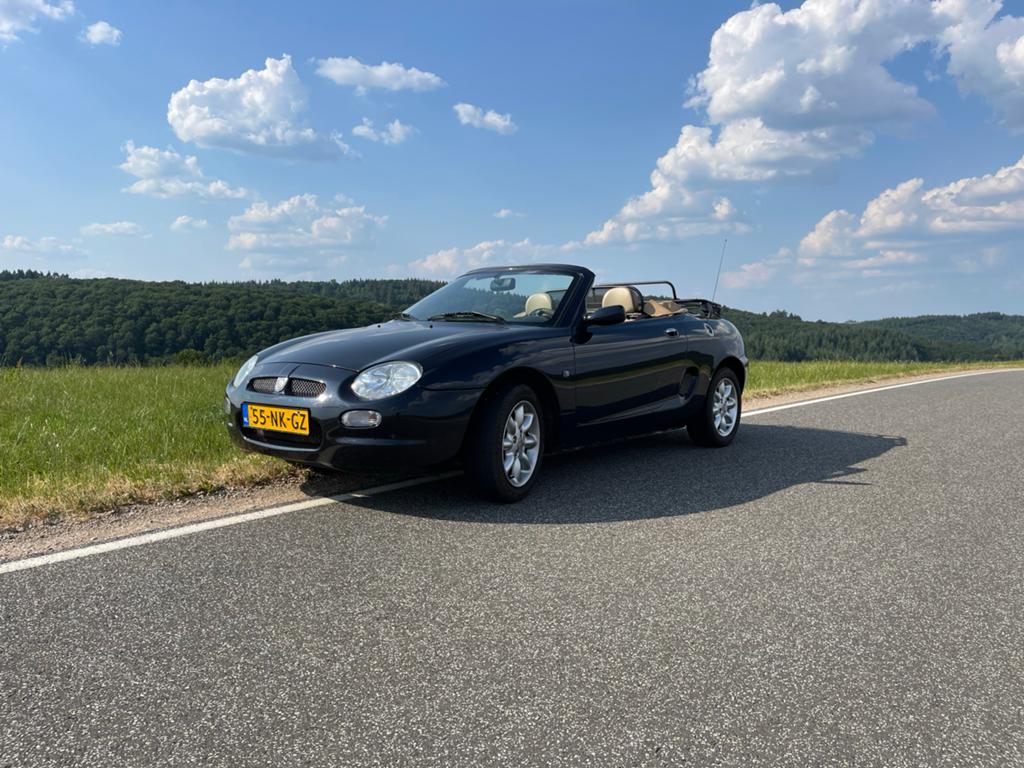 MG F 1.8 I - VVC Cabriolet, Achterwielaandrijving, 40 €/maand, 4 cilinders, Cabriolet