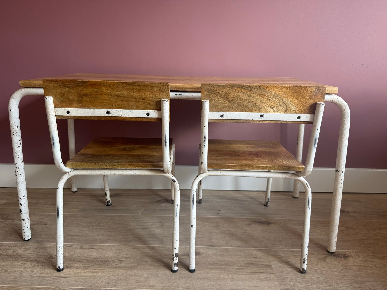 Kidsdepot tafel met 2 stoelen - Vintage look, Ophalen, Gebruikt, Tafel(s) en Stoel(en)