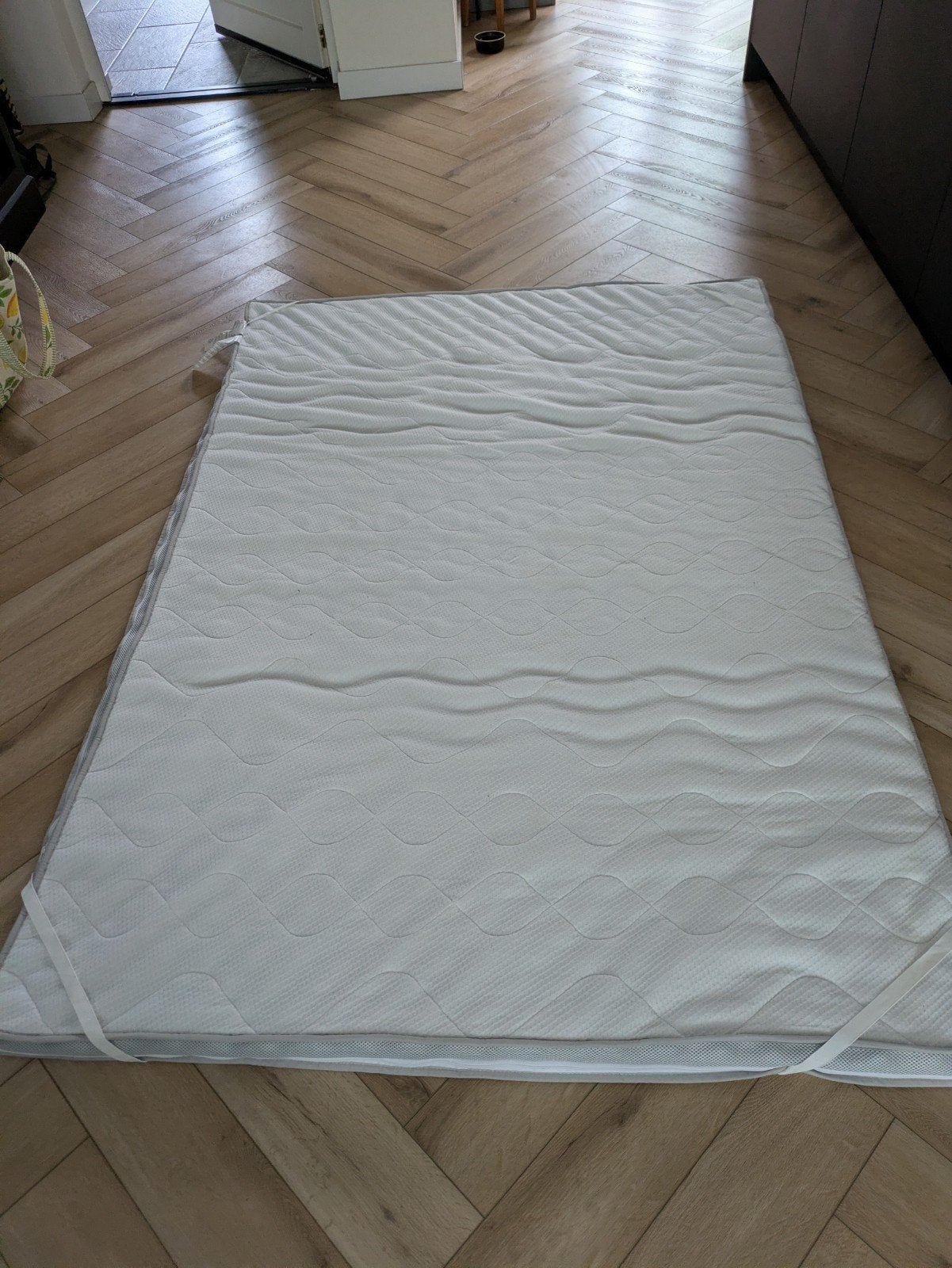 Matras topper 195x135 cm, Ophalen, 190 cm of minder, Zo goed als nieuw, Matras