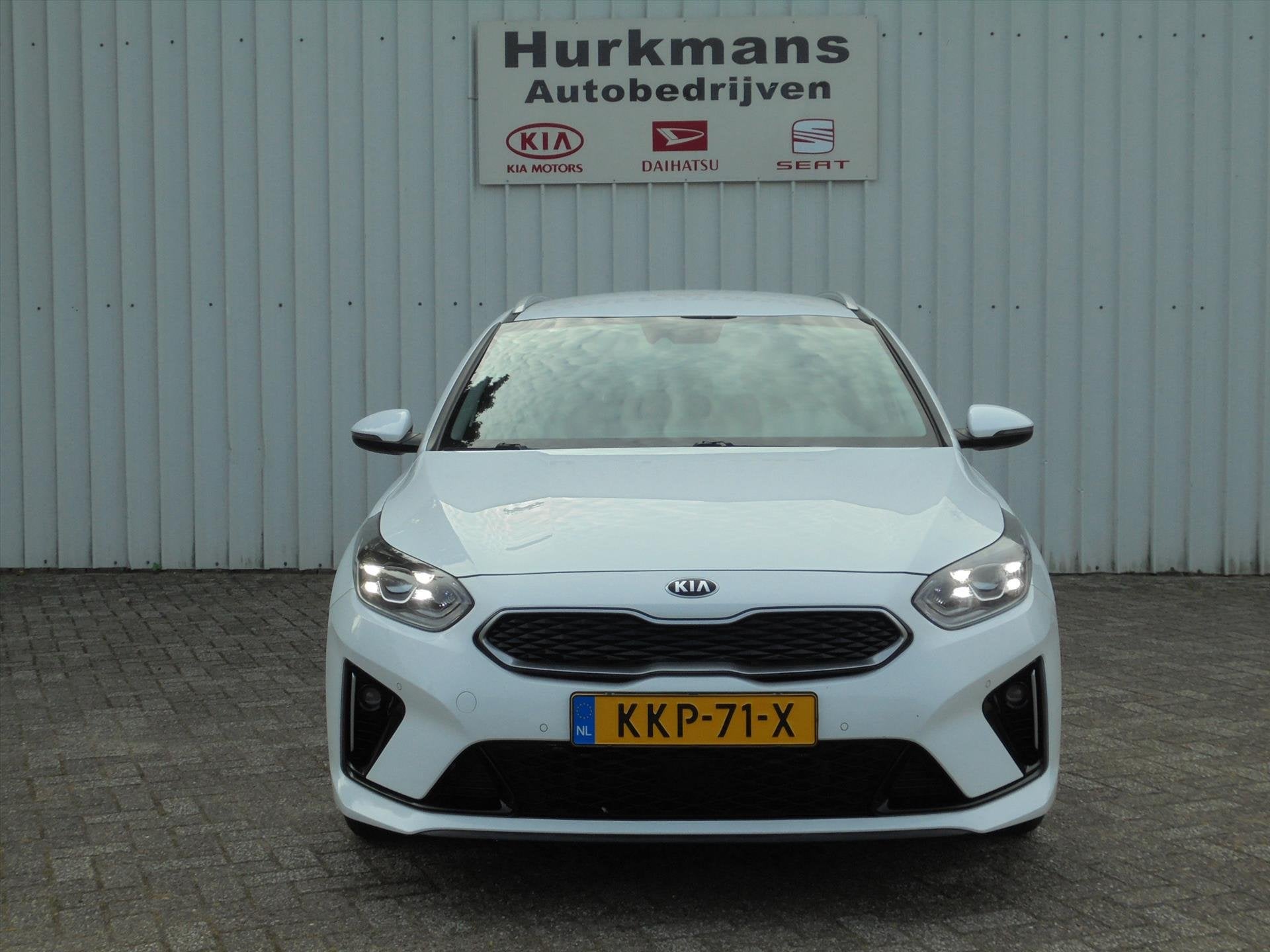 Kia Ceed Sw 1.6 GDI PHEV AUTOMAAT EXECUTIVELINE ZEER LUXE !, Auto's, Automaat, Gebruikt, Wit, Leder