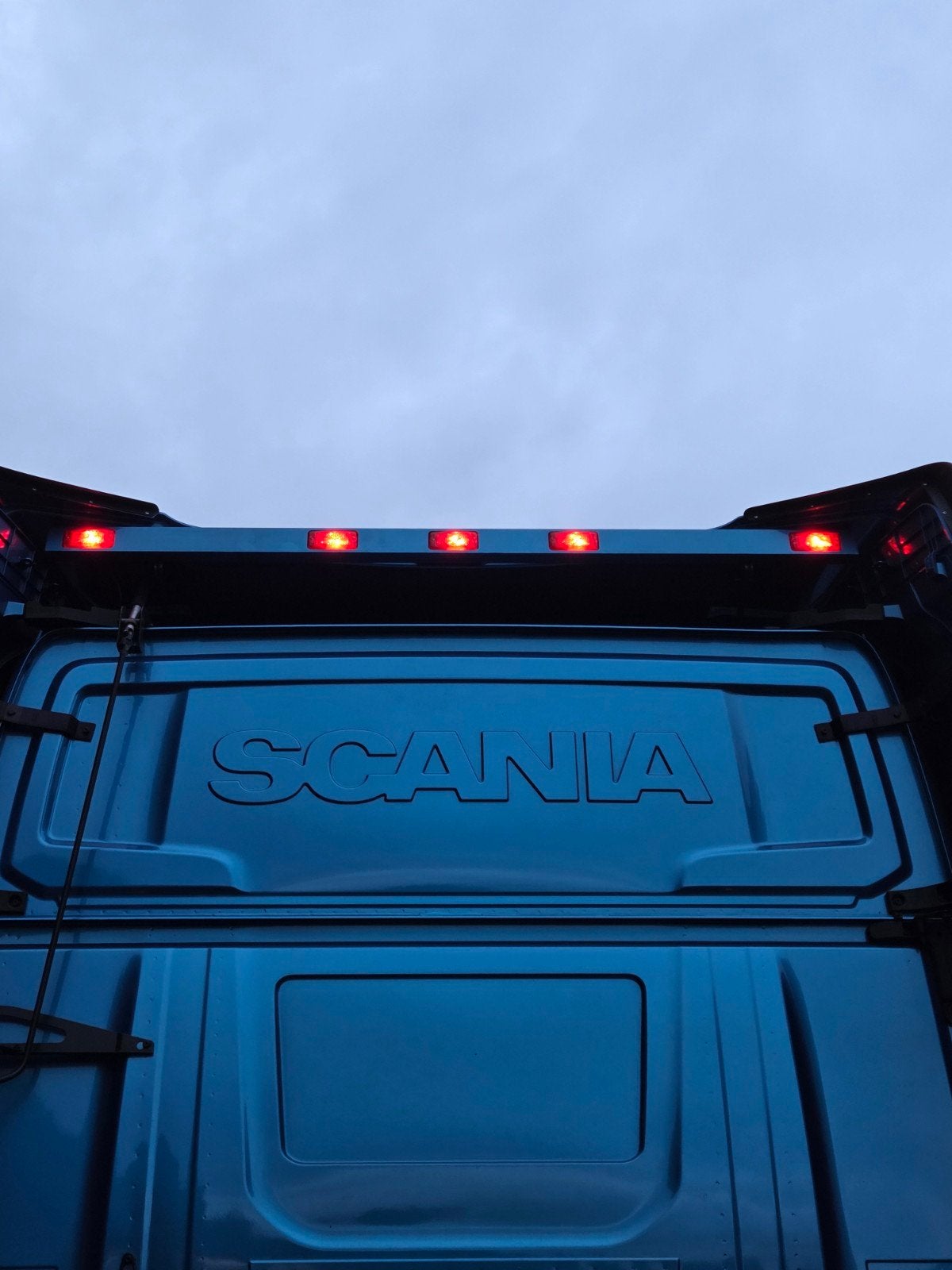 Lampenlat Scania NG S & R Serie, Auto-onderdelen, Vrachtwagen-onderdelen, Ophalen, Scania