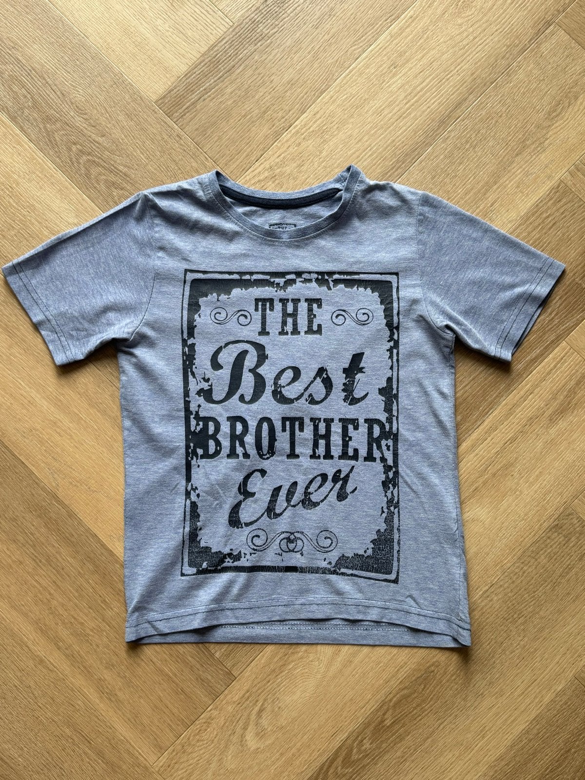 Rebel T-shirt "The Best Brother Ever" - Maat 5-6 jaar, Ophalen of Verzenden, Gebruikt, Jongen, Shirt of Longsleeve