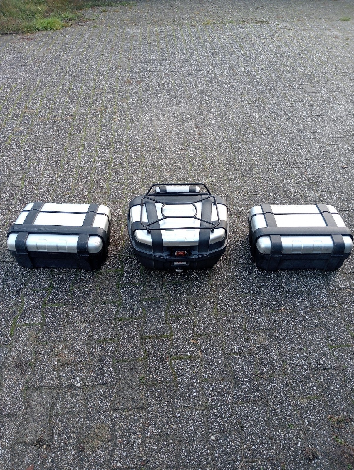 Givi Kofferset 3-delig met beugels Suzuki V-Strom 1050, Ophalen, Gebruikt