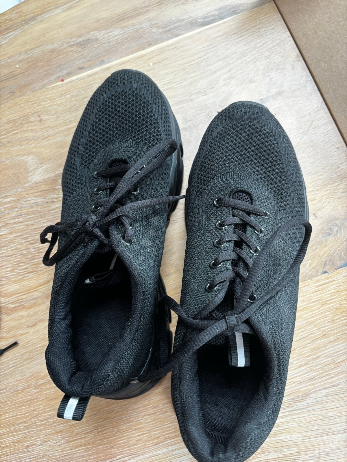 Zwarte sneakers met dikke zool, maat 42, Ophalen of Verzenden, Zo goed als nieuw, Zwart, Sneakers of Gympen