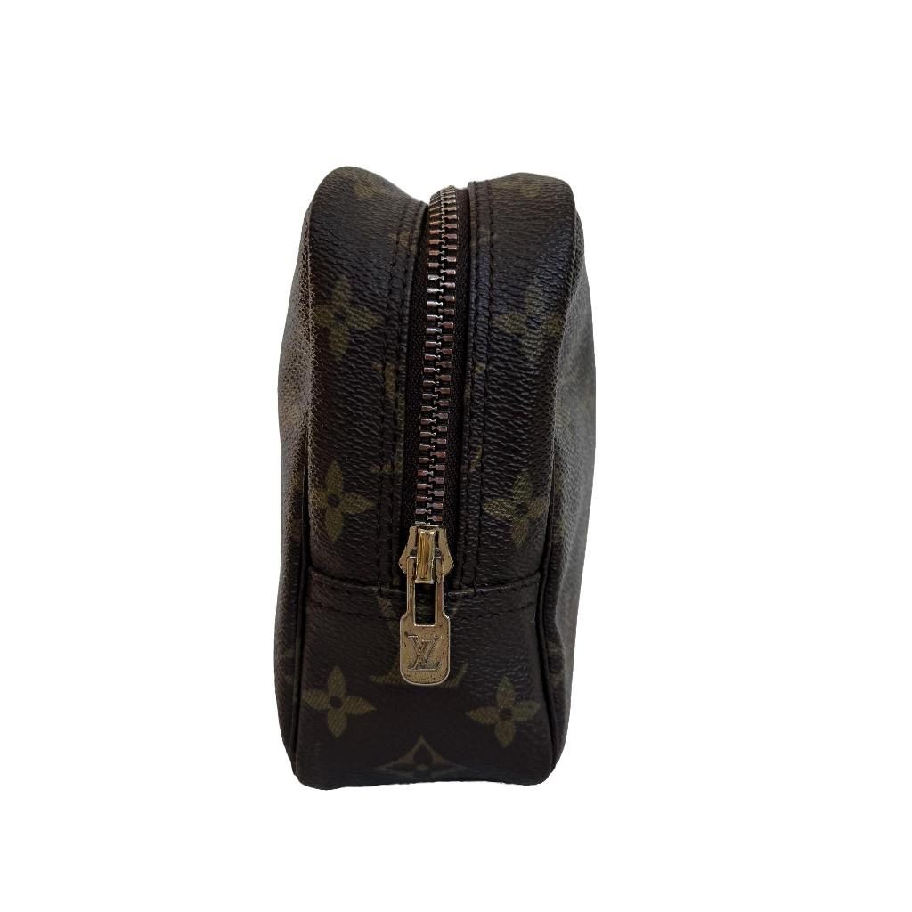 Louis Vuitton toilettas monogram toiletry trousse cosmetic image 5