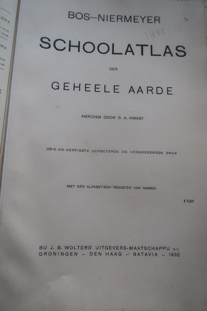 Atlas-schoolatlas geheele aarde,b.kwast-bos/niermeyer-1932, Gelezen, Ophalen of Verzenden, Landkaart, B.kwast-bos/niermeyer