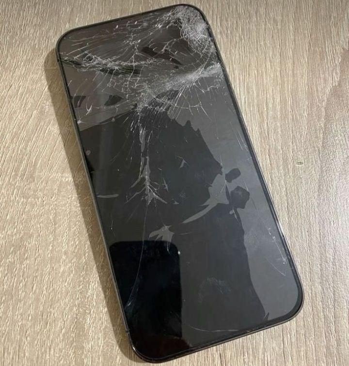 GEZOCHT! Kapotte telefoons/laptops/tablets, Ophalen of Verzenden