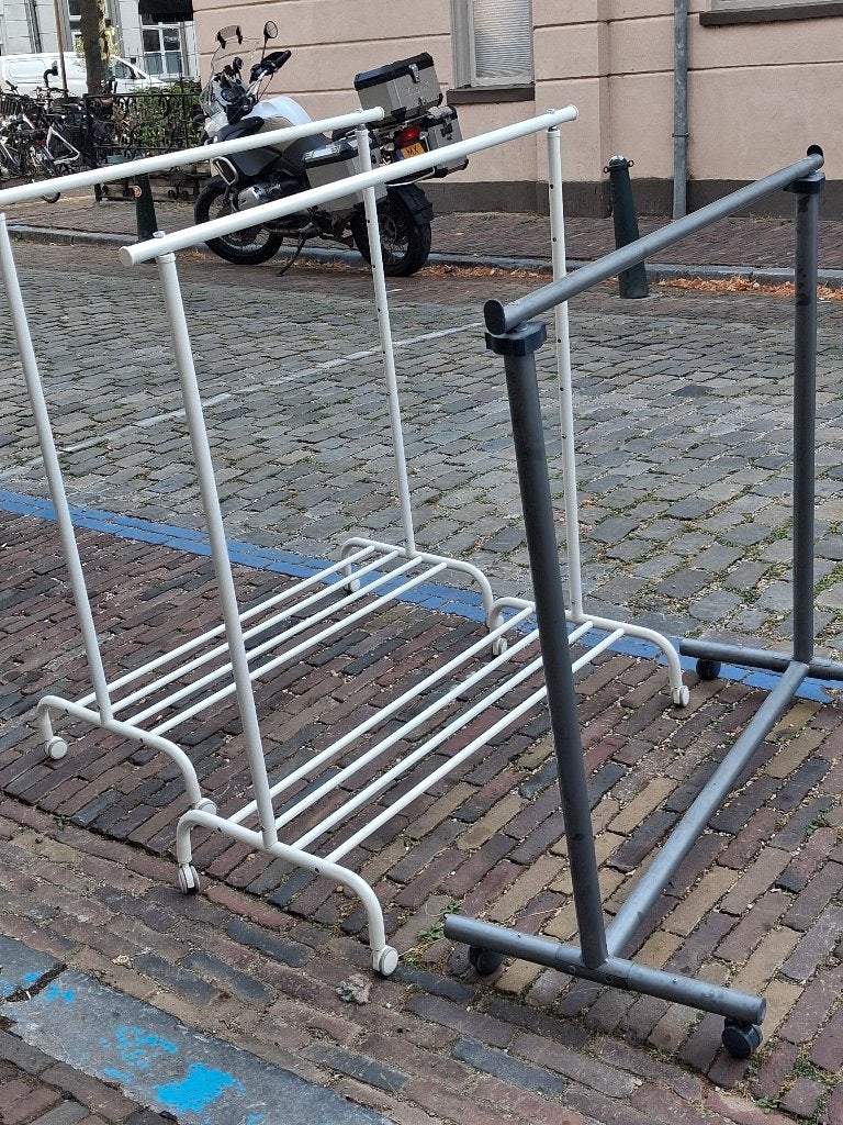 kleding rekken, Ophalen, Met wielen, Gebruikt