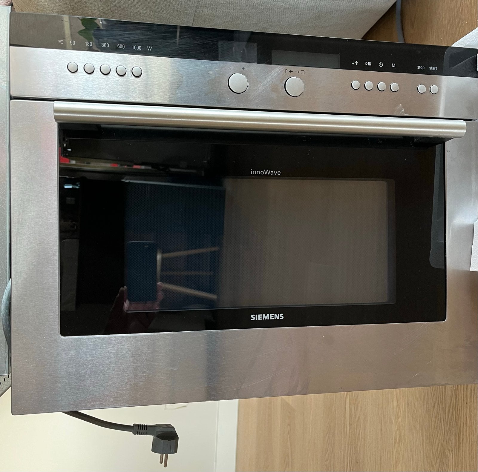 Siemens HB86E560N Inbouw Combimagnetron - RVS, Witgoed en Apparatuur, Magnetrons, Combimagnetron, Gebruikt, 60 cm of meer, Grill