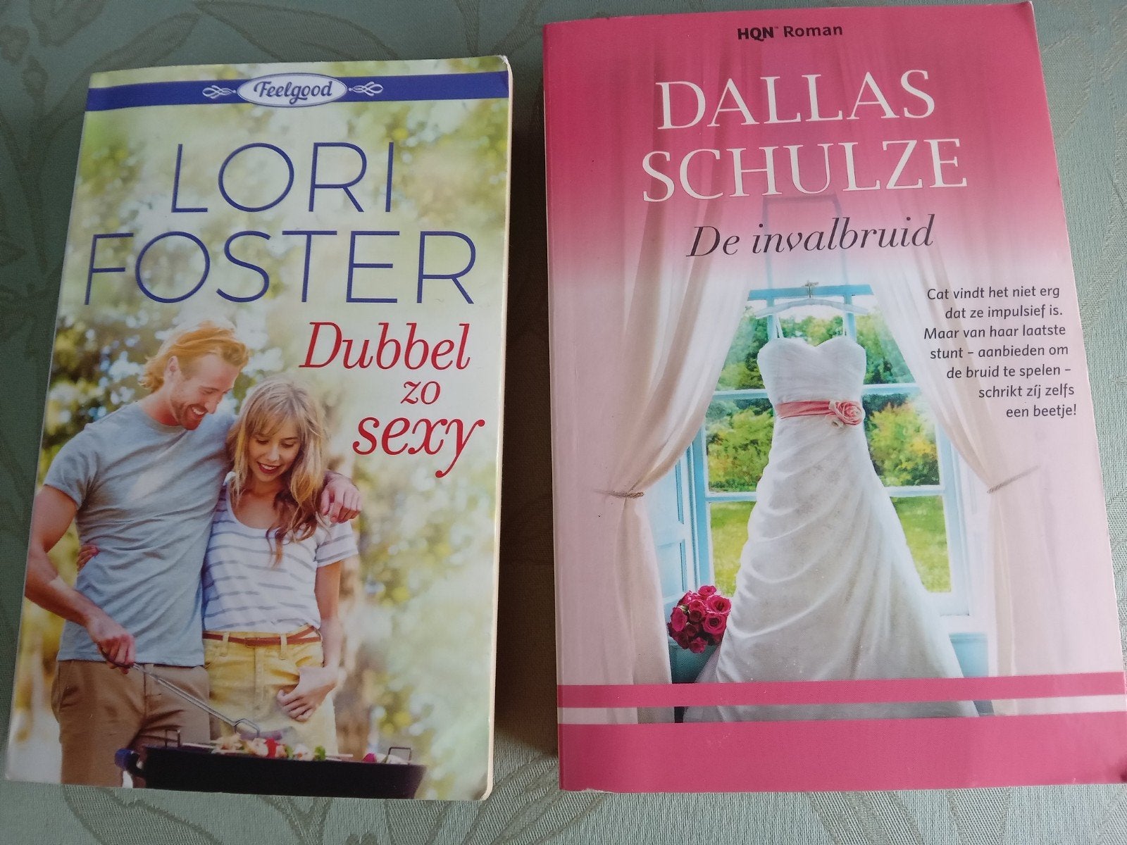 Romantische boeken: Dubbel zo sexy & De invalbruid, Boeken, Ophalen of Verzenden, Gelezen, Lori Foster, Dallas Schulze, Nederland