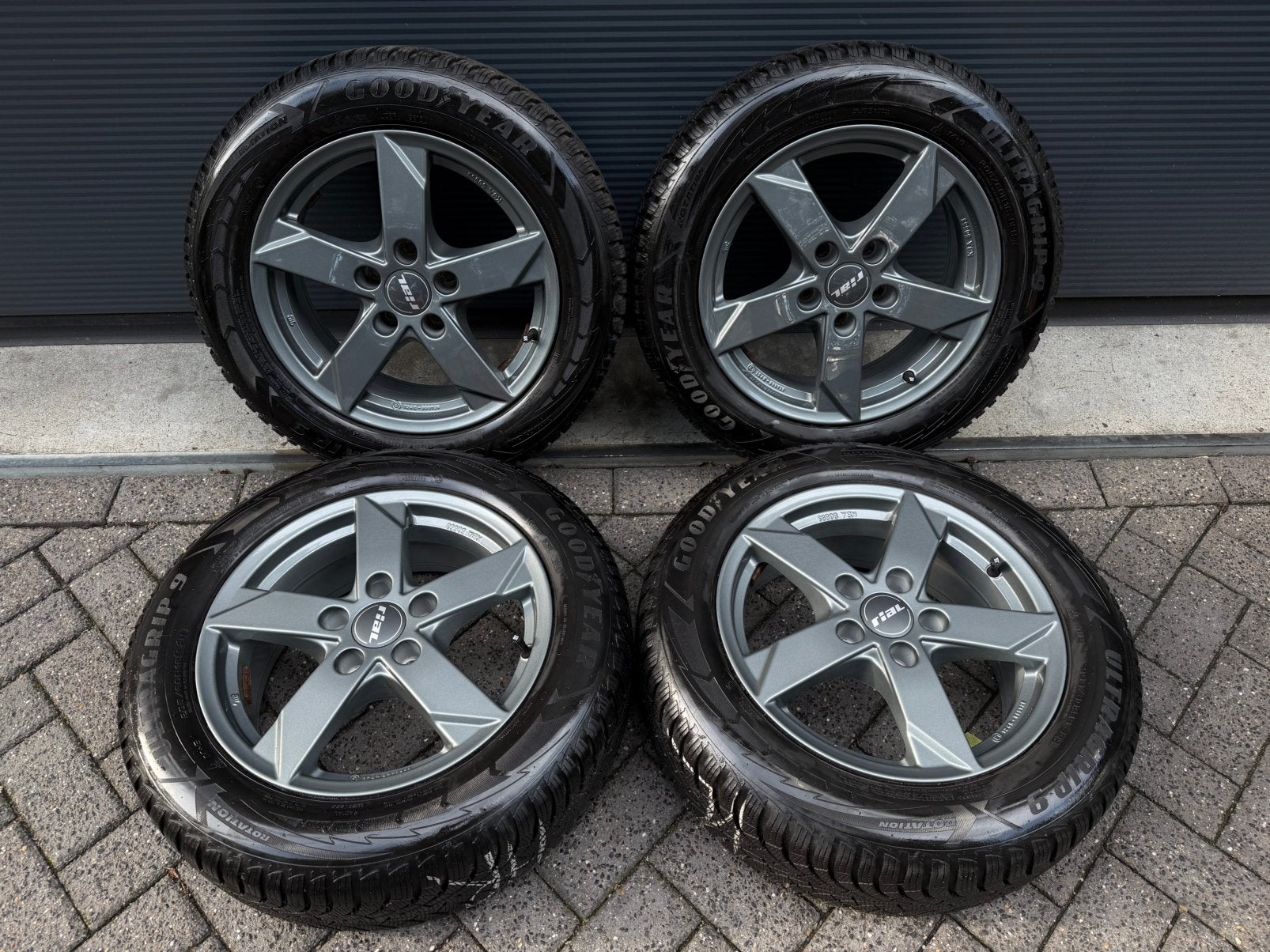 Ford Focus Puma C-Max Rial Velgen + Banden 205/65/16 5x108, Gebruikt, 16 inch, Banden en Velgen, Personenwagen