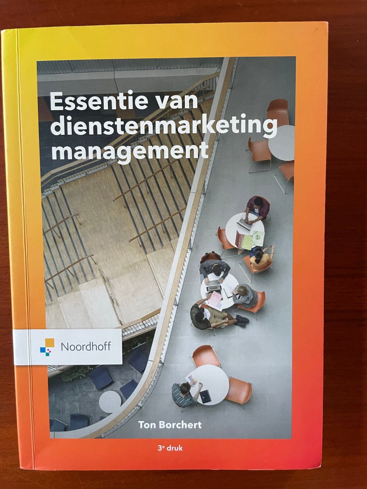 Essentie van dienstenmarketing management 3e druk, Ophalen of Verzenden, Gamma, Zo goed als nieuw, HBO