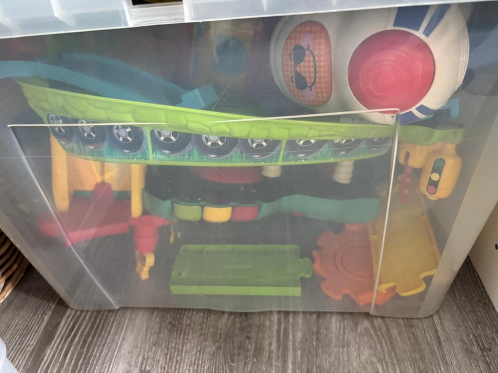 Toet toet baan te koop, Ophalen, Jongen of Meisje
