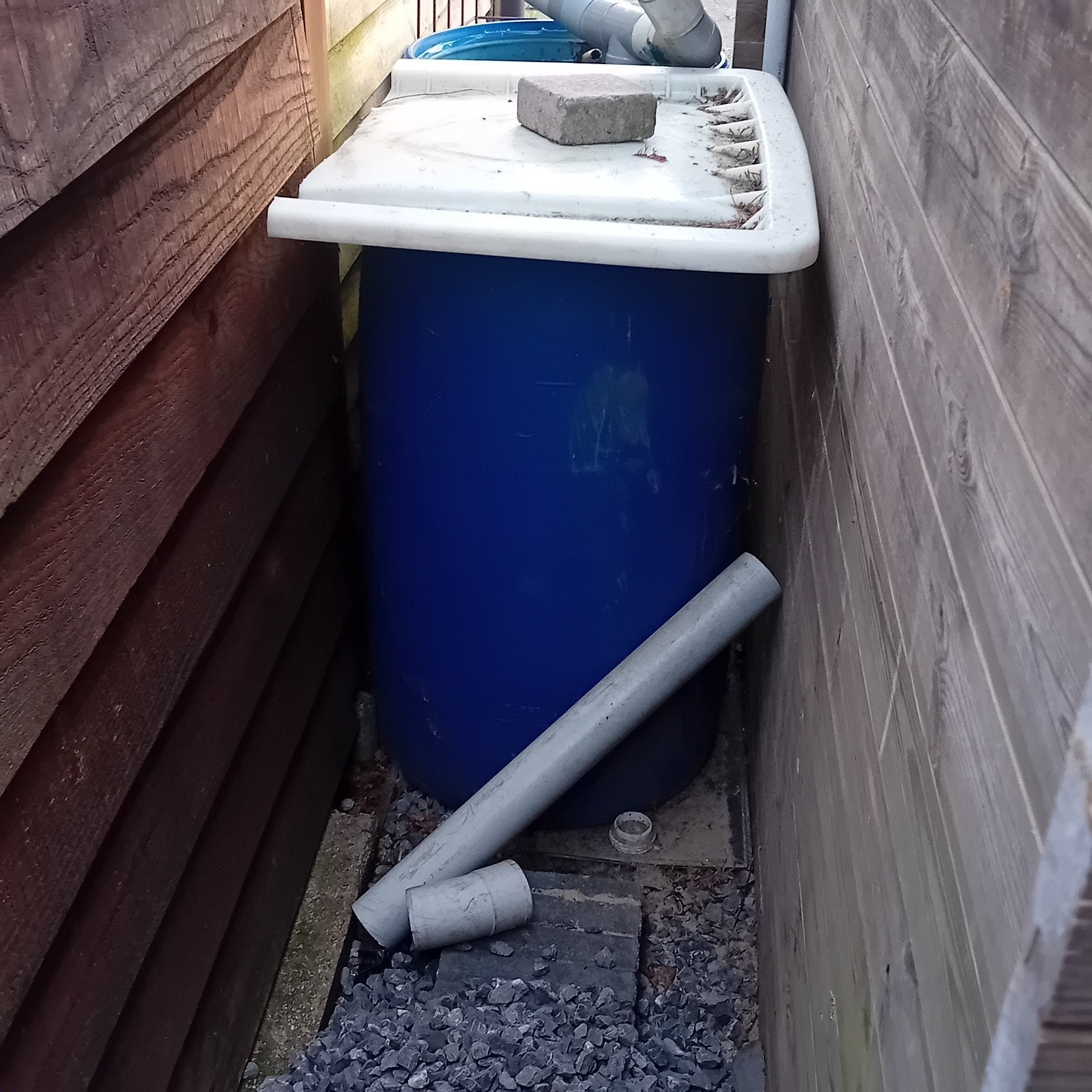 Blauwe regenton, Tuin en Terras, 150 liter of meer, Ophalen of Verzenden, Gebruikt, Kunststof