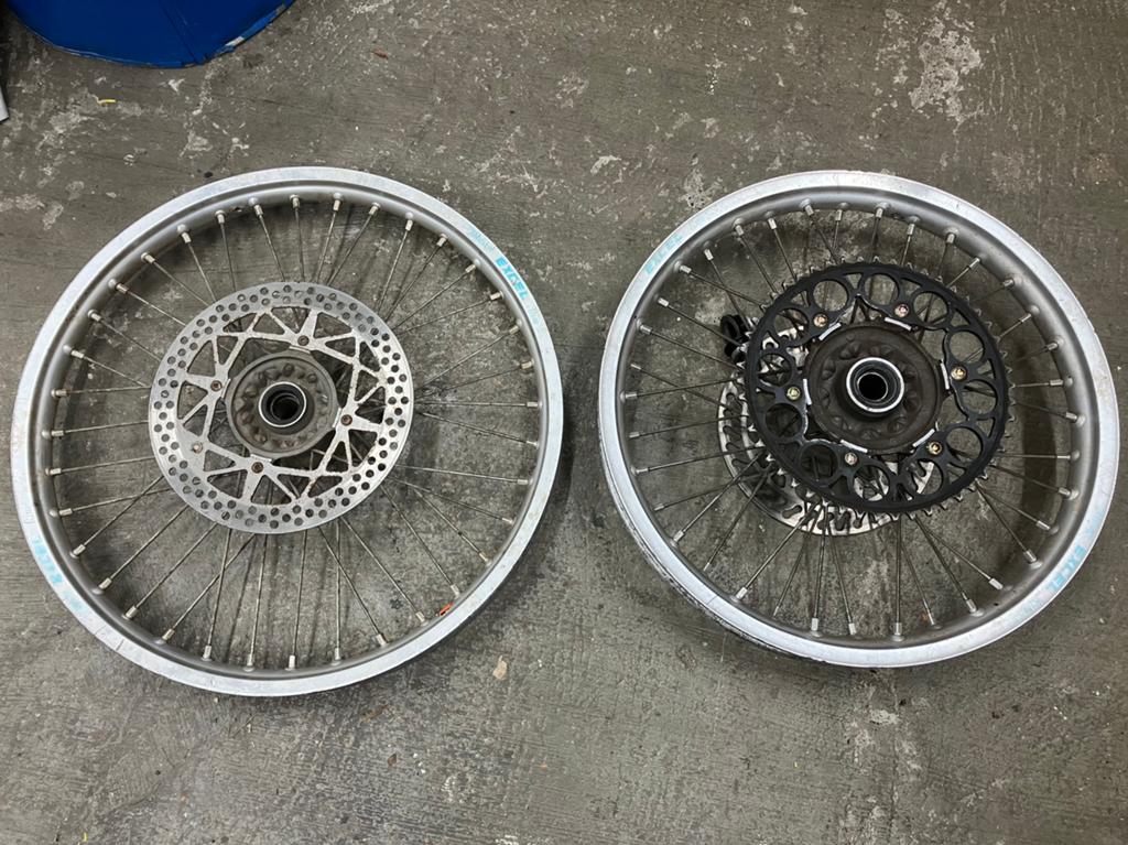 Husqvarna wielen, Ophalen of Verzenden, Gebruikt