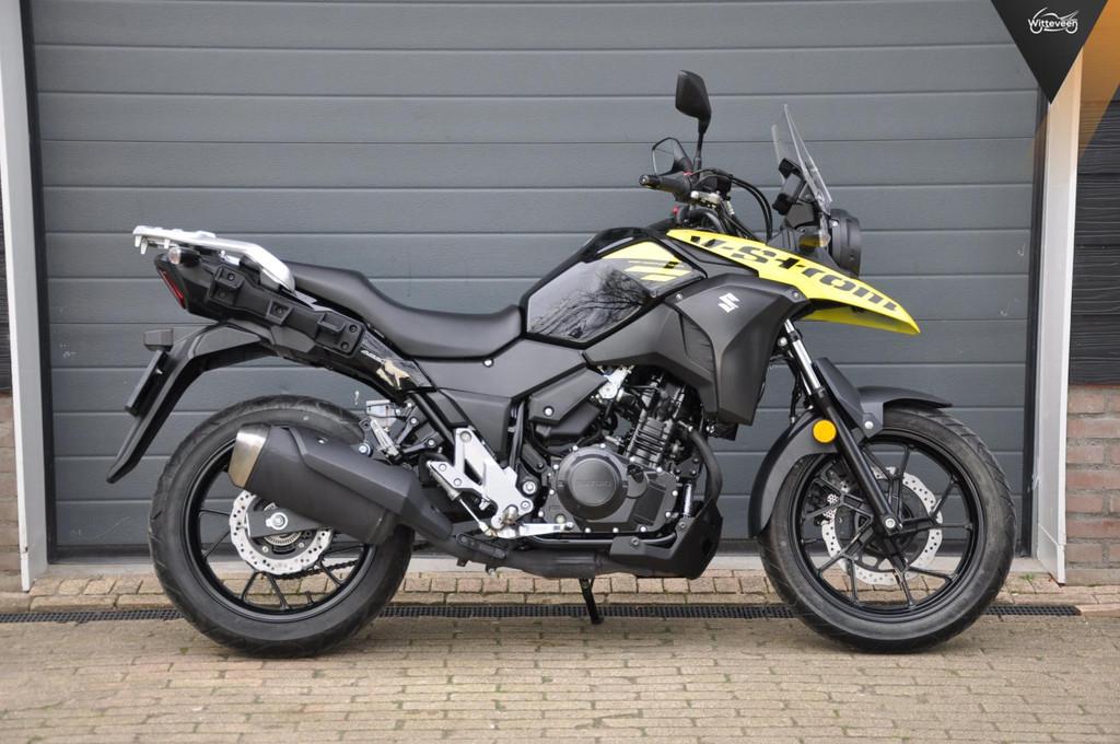 Suzuki DL 250 V-Strom ABS 6000 km! A2, Bedrijf, Toermotor, 248 cc, Info@witteveenmotoren.nl