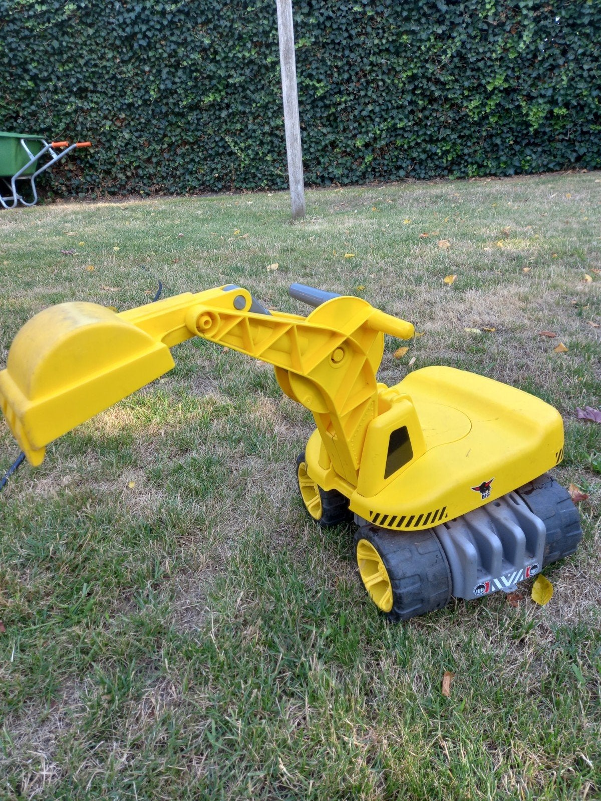 Gele BIG graafmachine loopvoertuig voor kinderen, Ophalen of Verzenden, Gebruikt, Loopvoertuig