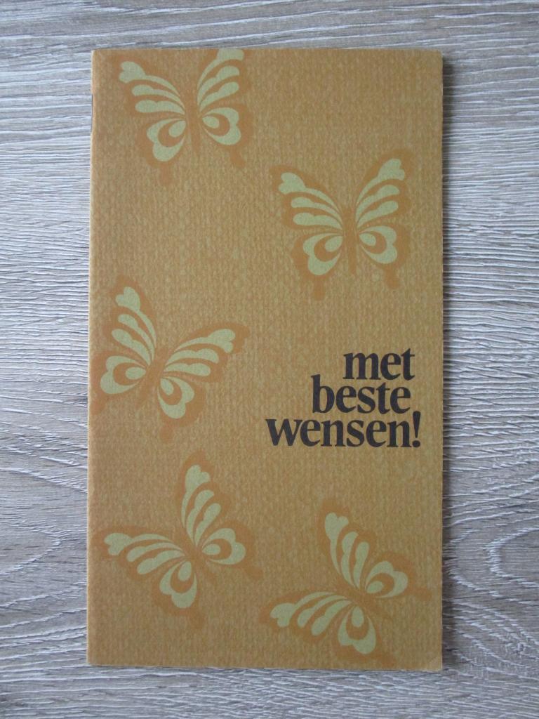 Met beste wensen!, Boeken, Ophalen of Verzenden, Gelezen