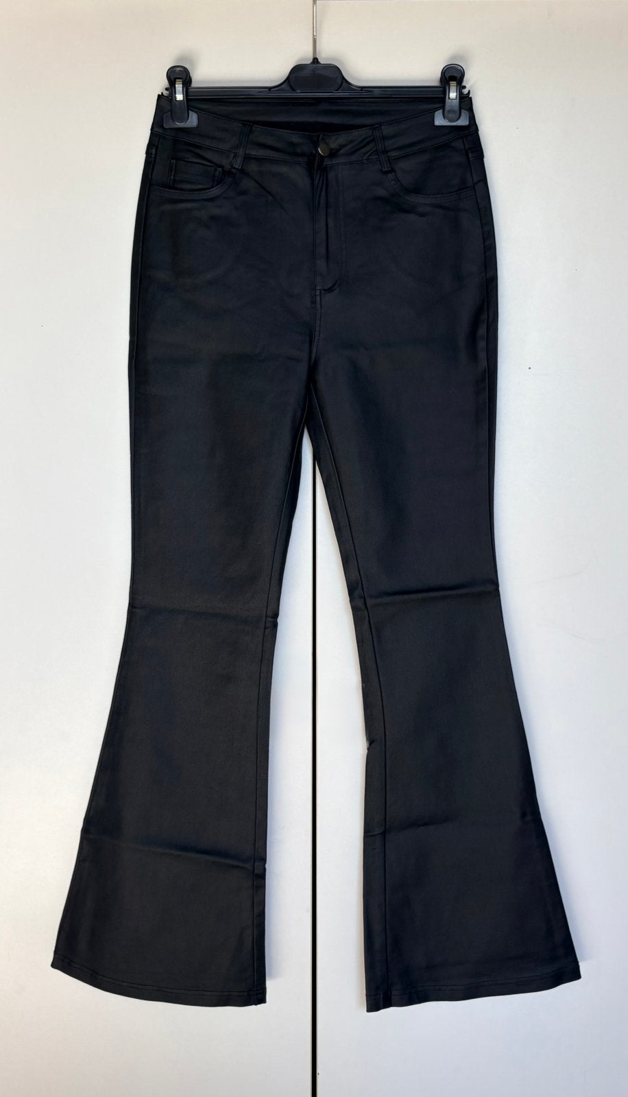 Broek Zwart Coating, Kleding | Dames, Broeken en Pantalons, Maat 38/40 (M), Zwart, Ophalen of Verzenden, Lang